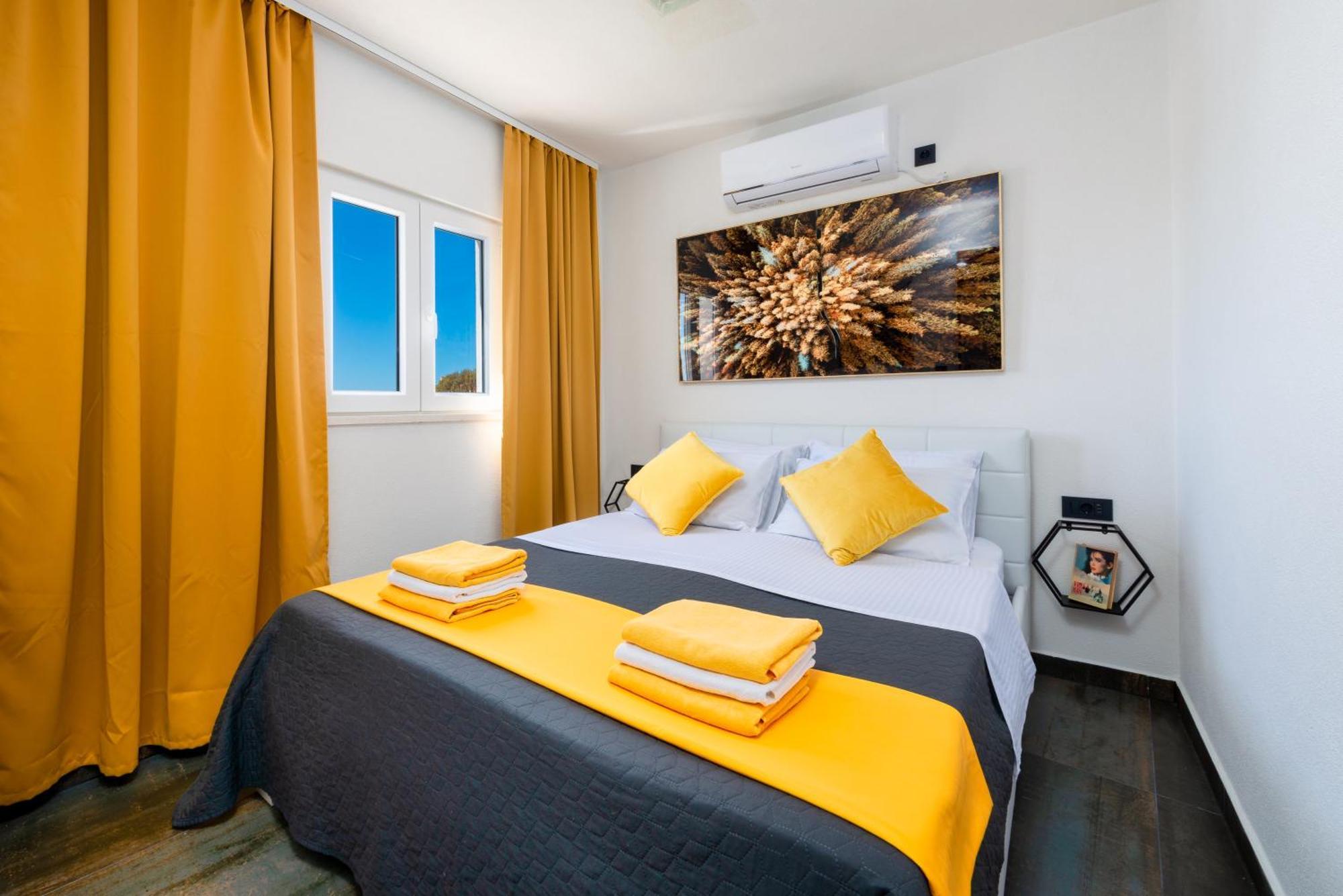 Apartments Nia Deluxe & Elegance 두브로브니크 외부 사진